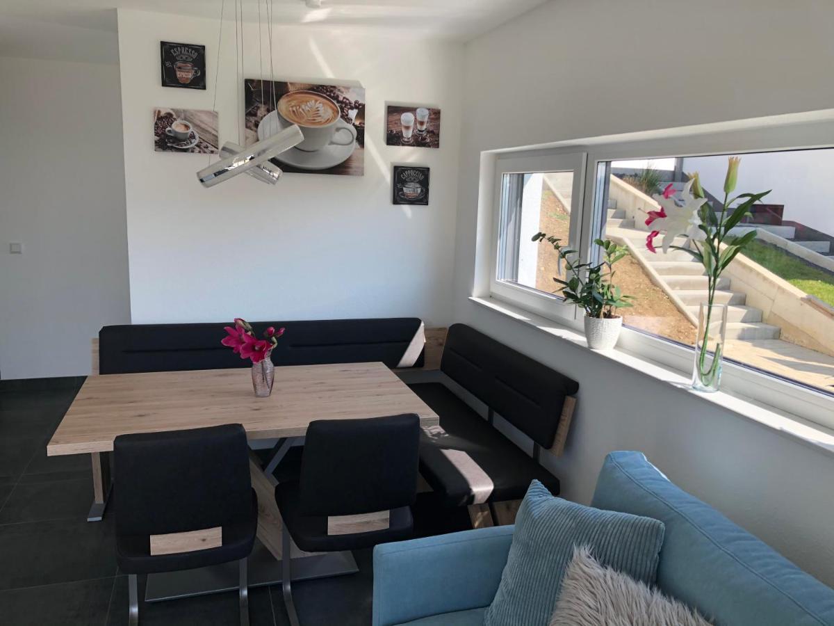 Moderne Ferienwohnung Mit Terrasse Und Garten Verwaltungsgemeinschaft Haldenwang Экстерьер фото